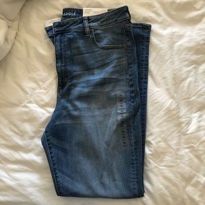 NWT American Eagle Jeans